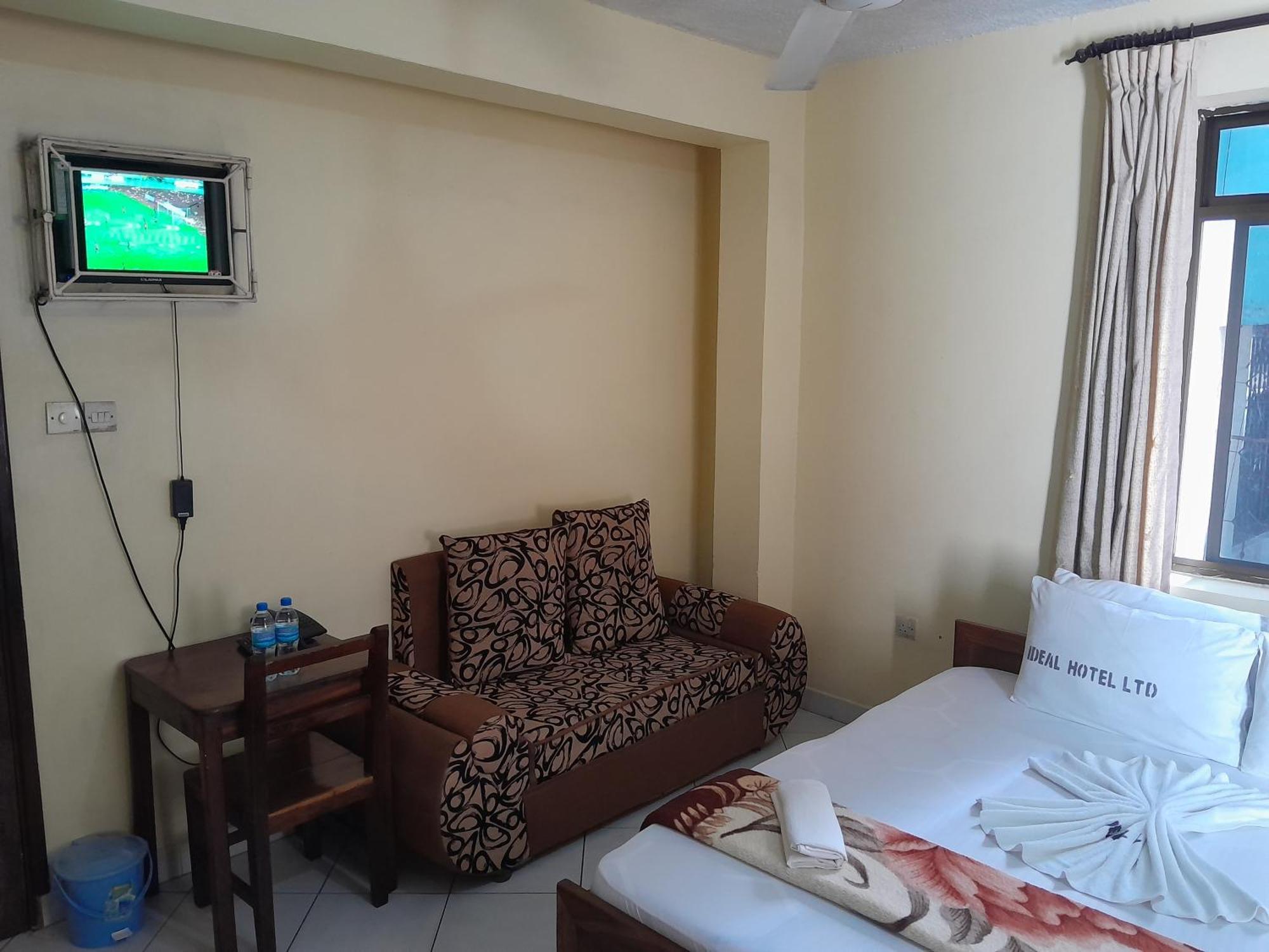 Hotel Ideal Dar es Salaam Bagian luar foto