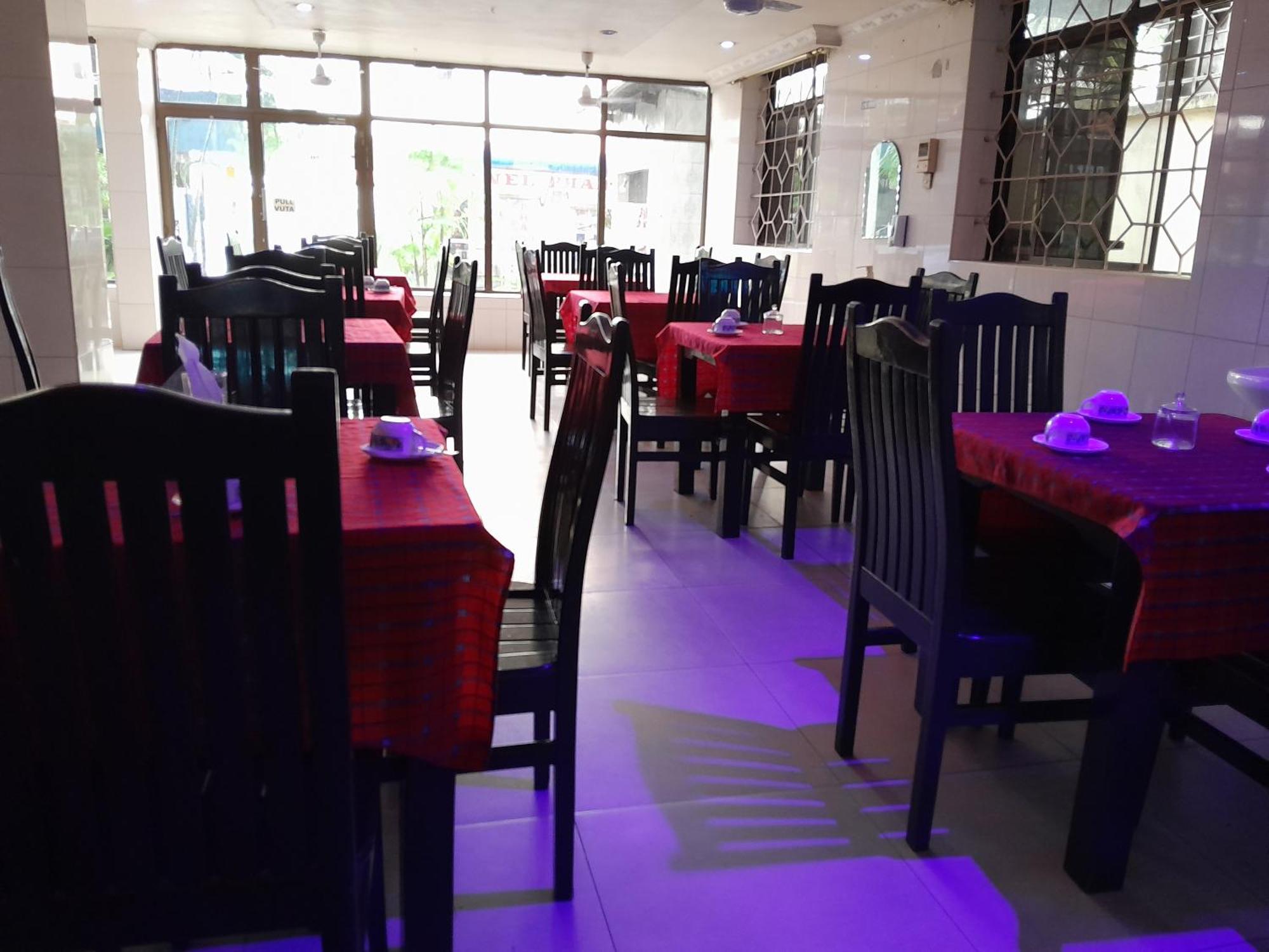 Hotel Ideal Dar es Salaam Bagian luar foto
