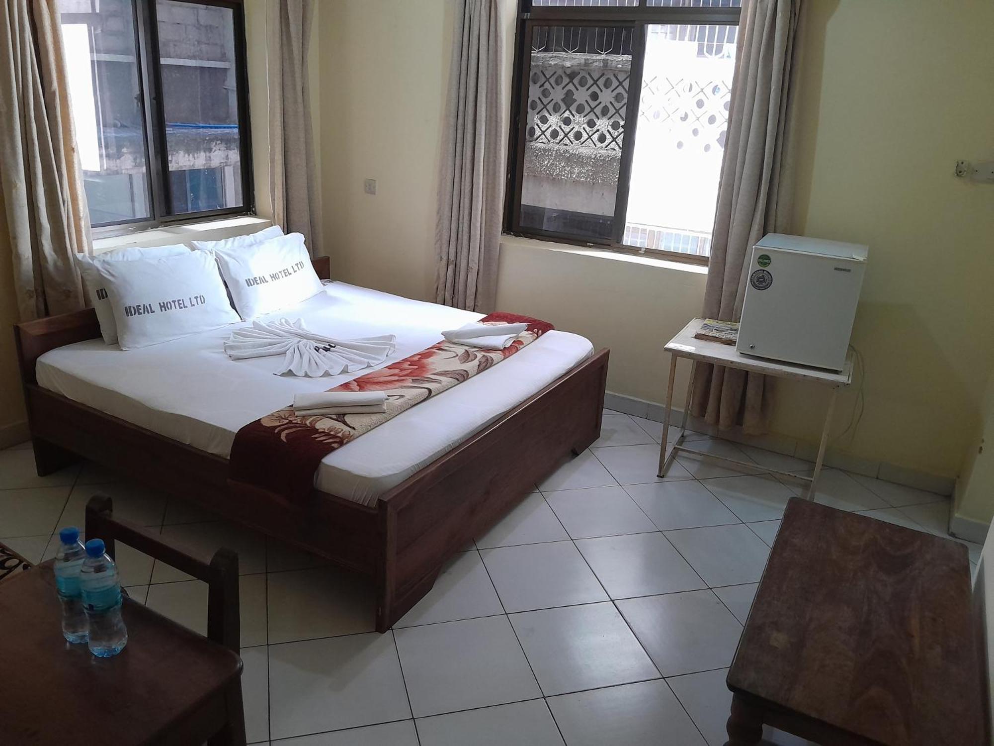 Hotel Ideal Dar es Salaam Bagian luar foto