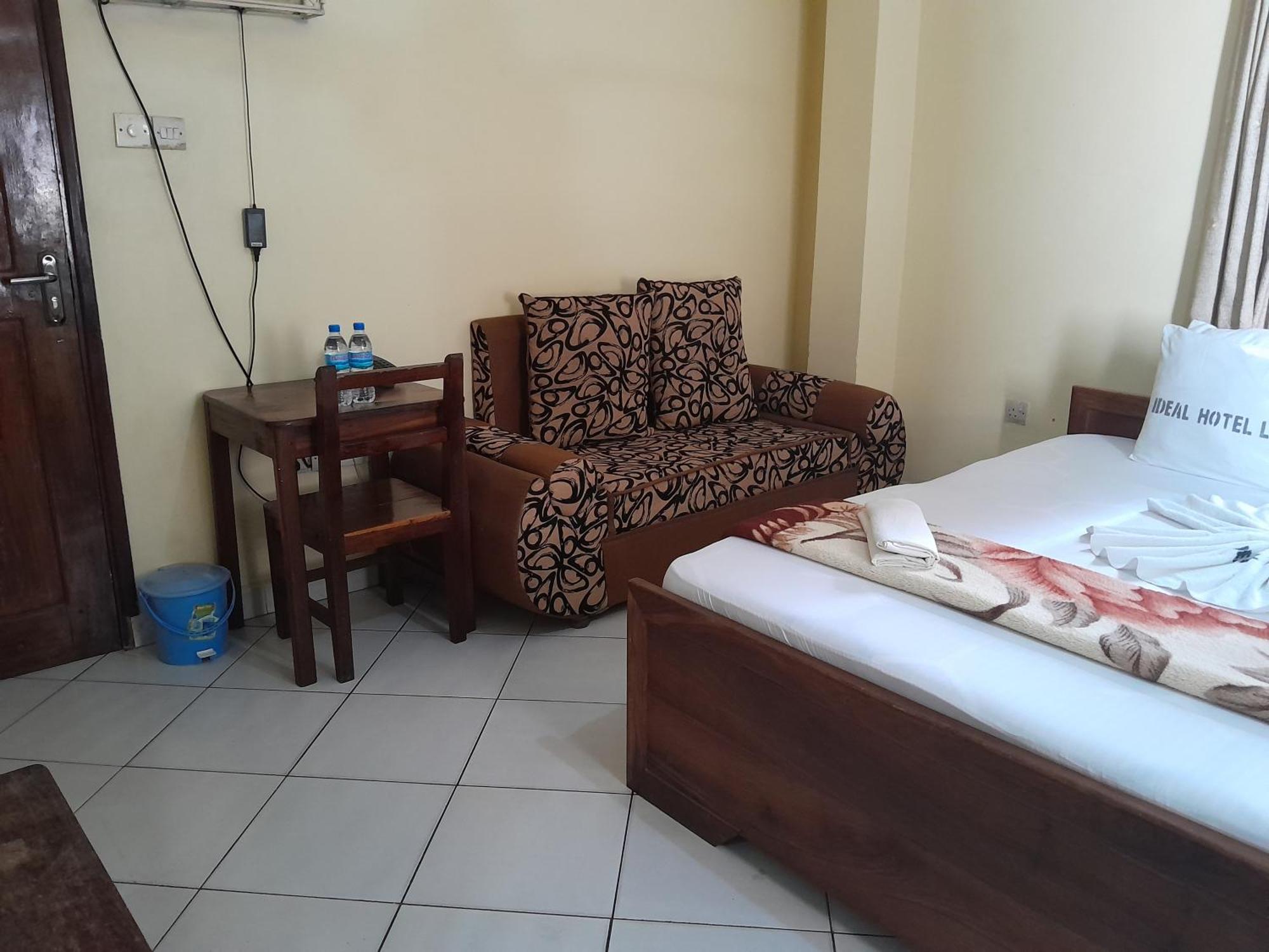 Hotel Ideal Dar es Salaam Bagian luar foto